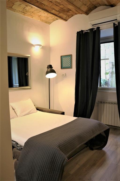 Riari Trastevere Apartment Рим Екстер'єр фото